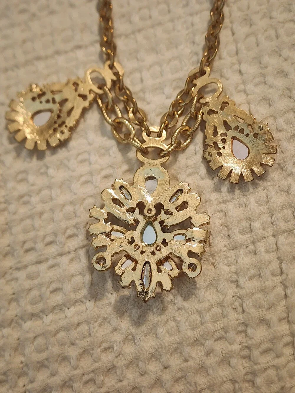 Vintage Gold-Tone Multi-Color Statement Necklace with Peach and Blue Accents 20